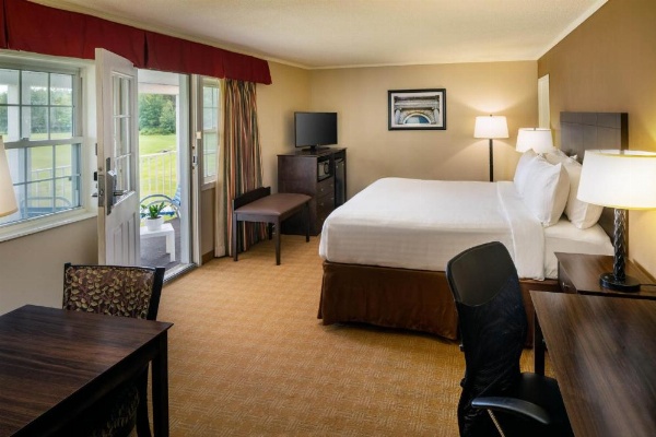 Best Western University Inn image 18