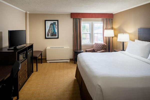 Best Western University Inn image 50