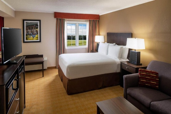 Best Western University Inn image 74